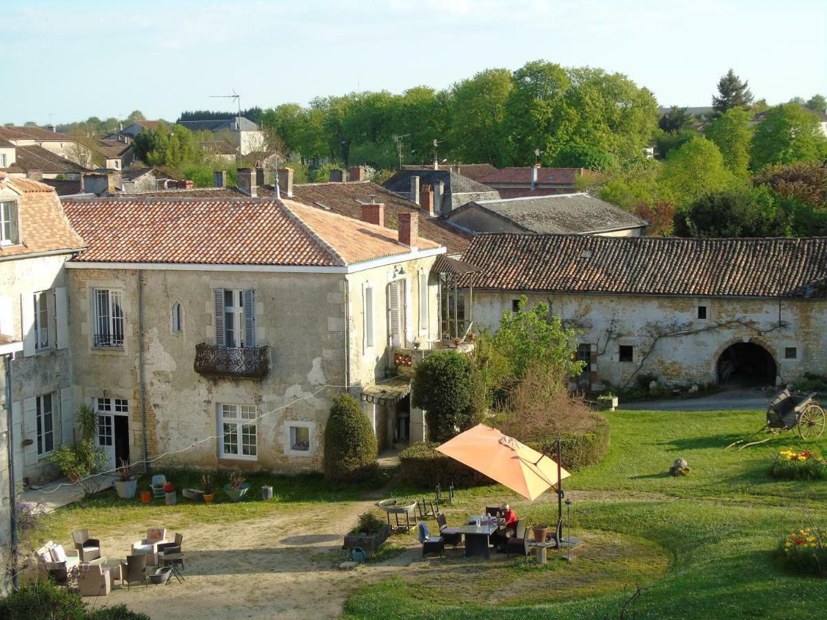 Champagne-Mouton Eco Logis De Chantegrolle المظهر الخارجي الصورة